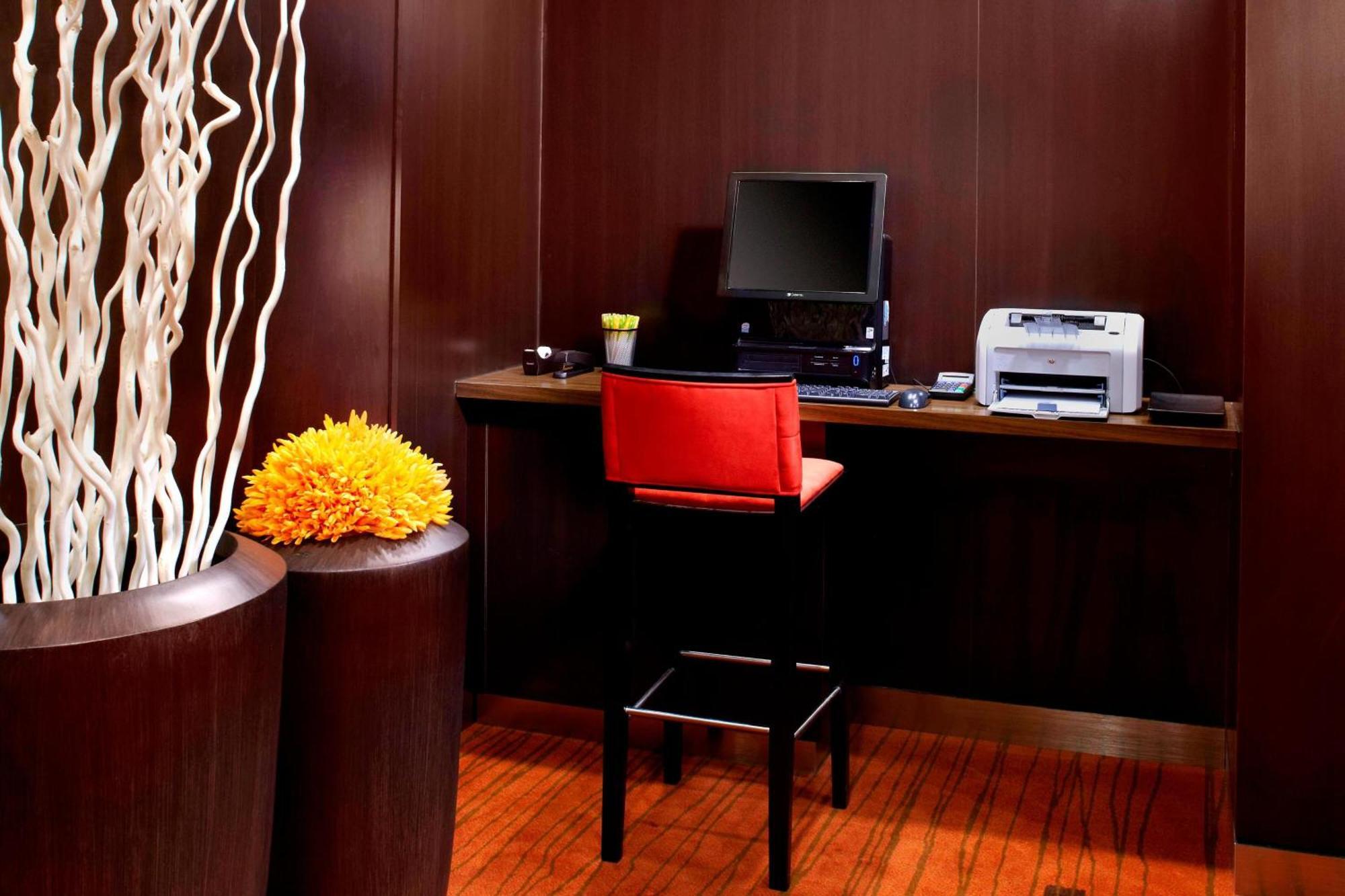 Courtyard By Marriott Pittsburgh West Homestead Waterfront Exteriér fotografie