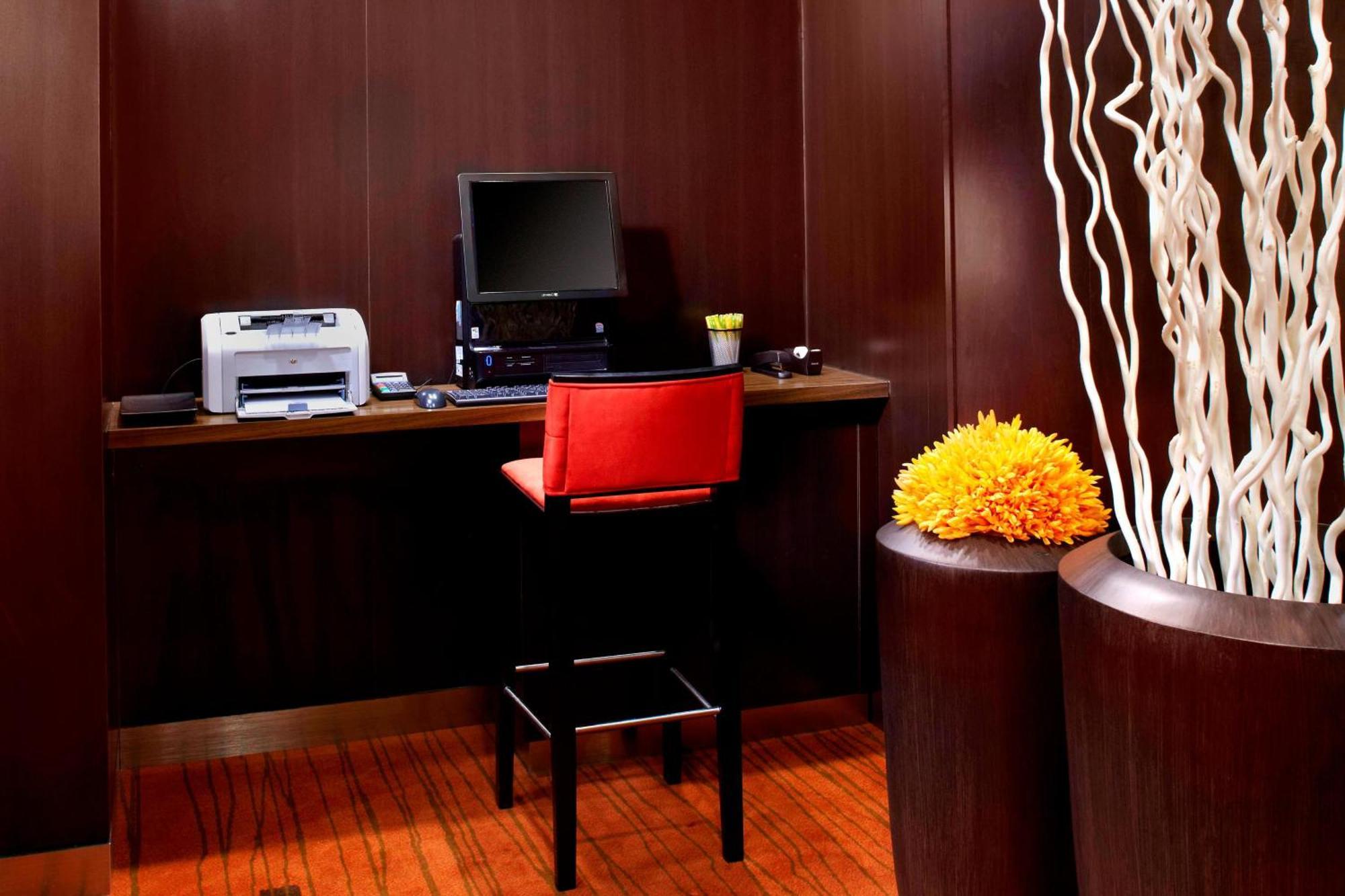 Courtyard By Marriott Pittsburgh West Homestead Waterfront Exteriér fotografie