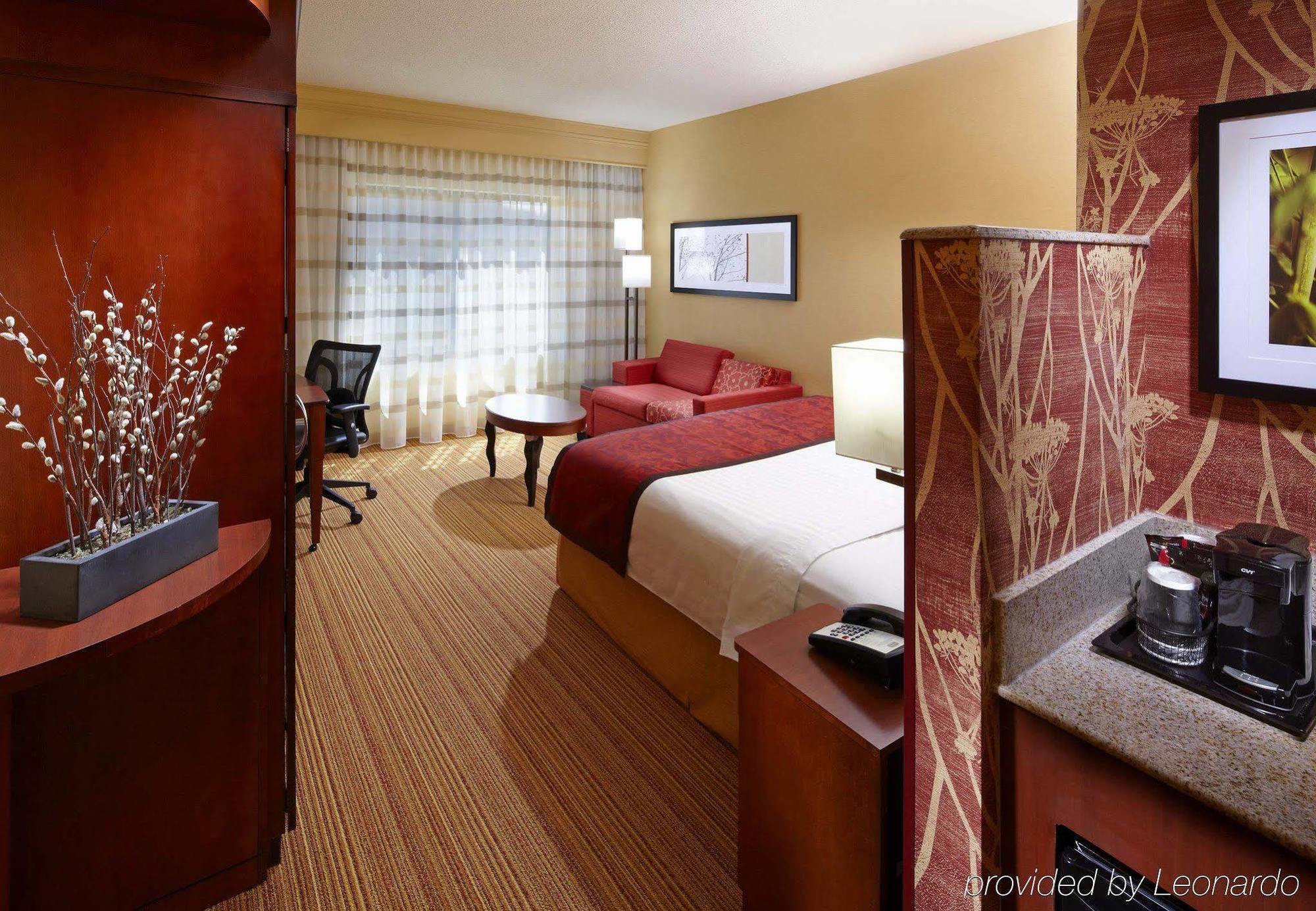 Courtyard By Marriott Pittsburgh West Homestead Waterfront Pokoj fotografie